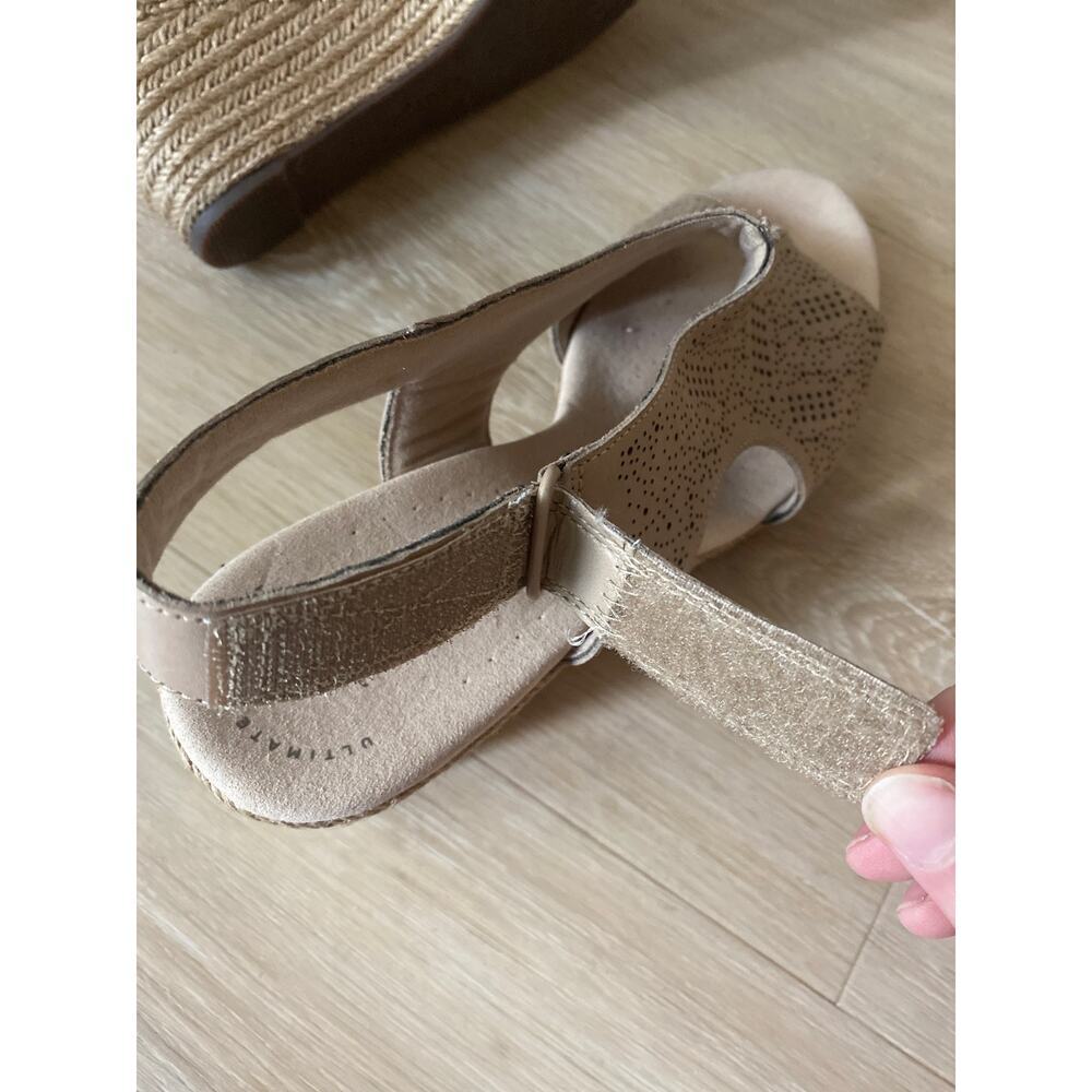 Clarks collection peep toe nude leather wedge size 10 - Picture 4 of 6